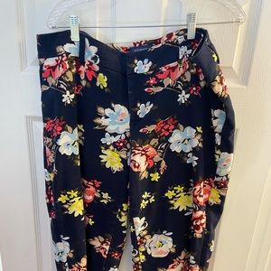 Floral Old Navy Harper Midi Rise Crop Pants